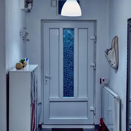Διαμέρισμα Alice's Dream With Free Garage