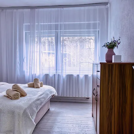 Apartment Alice's Dream With Free Garage Sarajevo